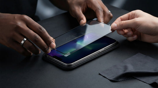 Samsung Galaxy Privacy Screen Protector: How to Choose in 2026